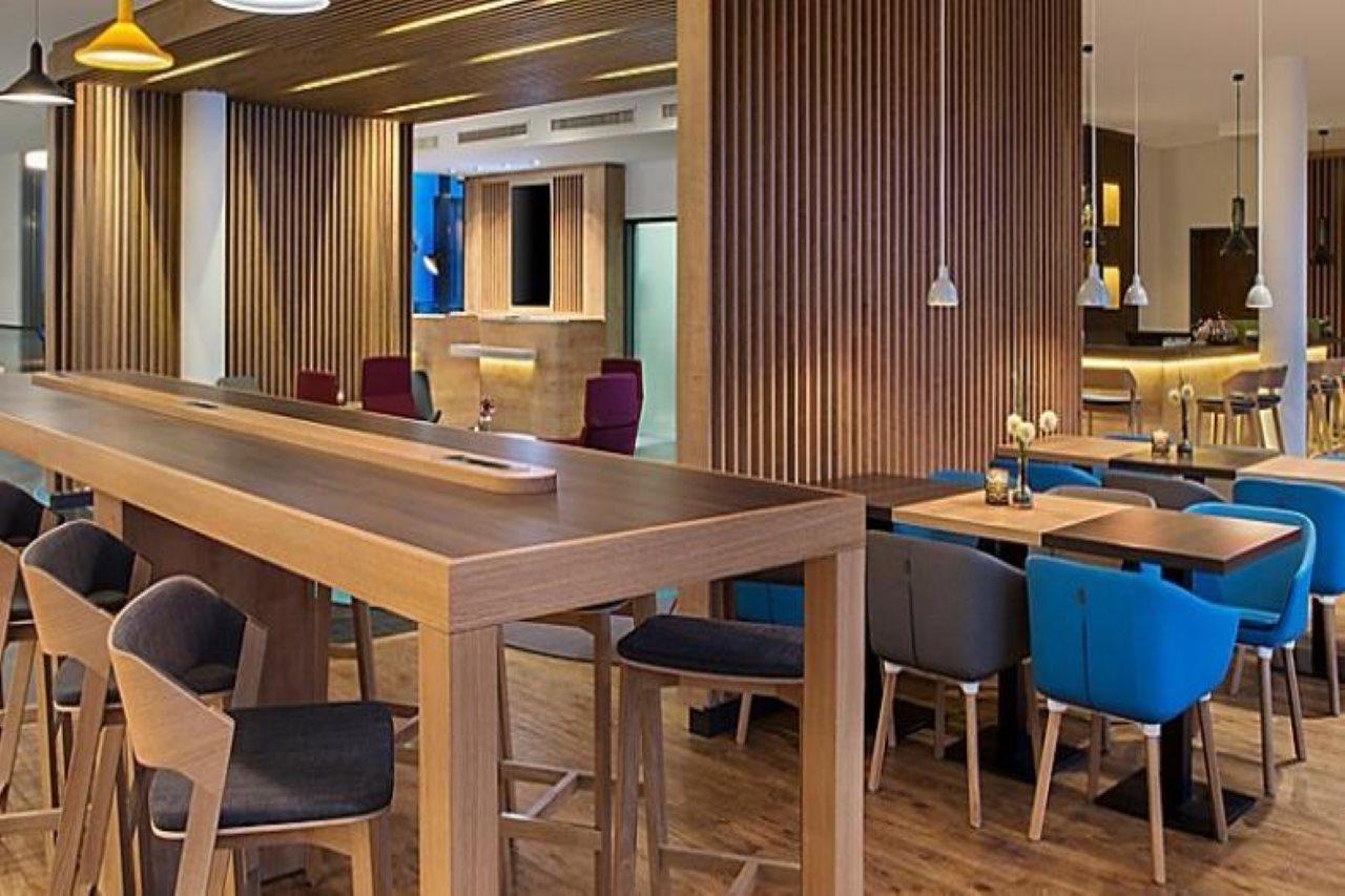 Holiday Inn Express Goettingen By Ihg Exterior photo
